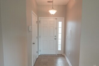 540 Canyon Oak Loop in Richmond Hill, GA - Building Photo - Building Photo