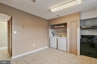 8 S Highland Ave photo'