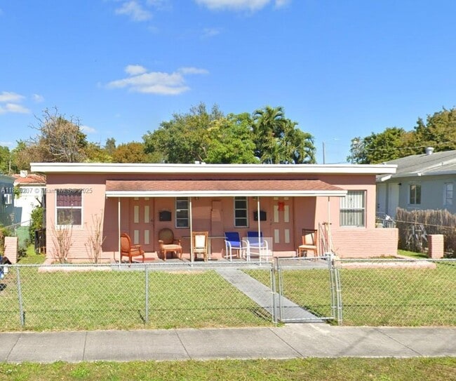 property at 1413 NW 41st St