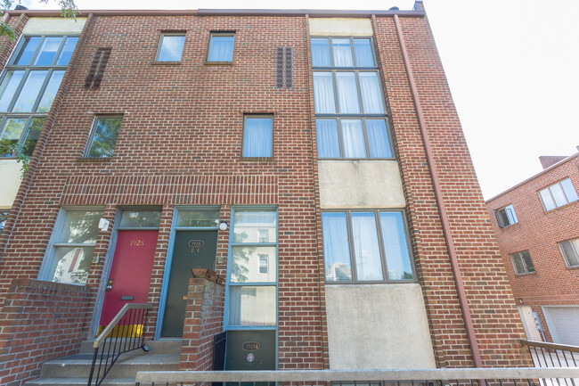 1928 Rodman St, Unit C