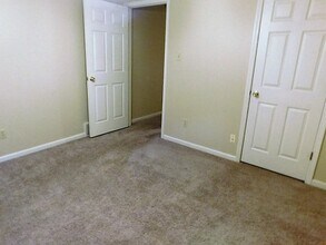 3726 Westridge Cove in Memphis, TN - Building Photo - Building Photo