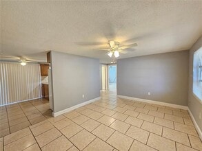 9210 Pegasus Ave in Port Richey, FL - Building Photo - Building Photo