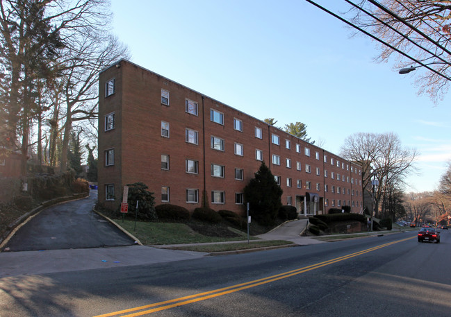 Kenwood House in Silver Spring, MD - Building Photo - Building Photo