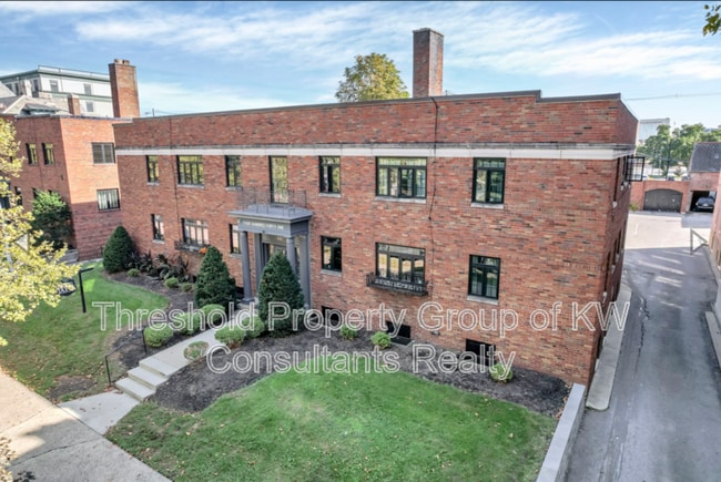 property at 451 E Town St