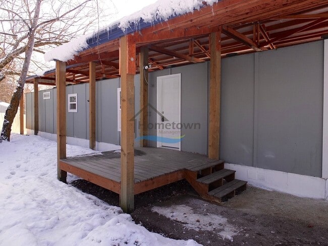 6268 Jefferson St in Spirit Lake, ID - Building Photo - Building Photo