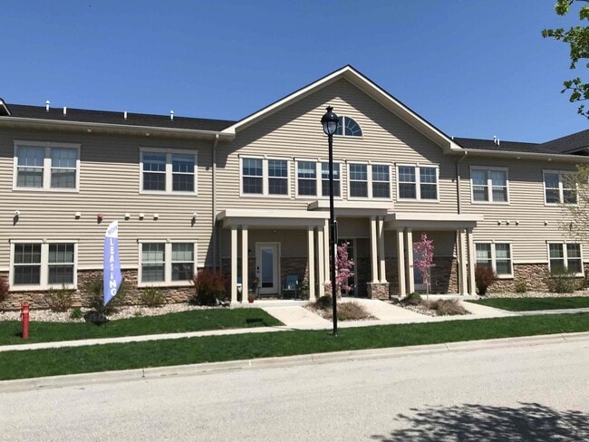 2725 Northridge Pkwy in Ames, IA - Building Photo - Building Photo