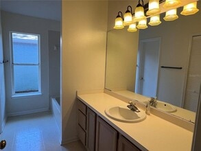 13048 Cog Hill Way in Orlando, FL - Building Photo - Building Photo