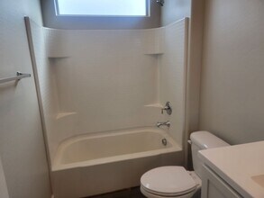 13637 W Briles Rd in Peoria, AZ - Building Photo - Building Photo