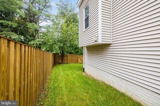 17336 Wexford Loop in Dumfries, VA - Building Photo - Building Photo