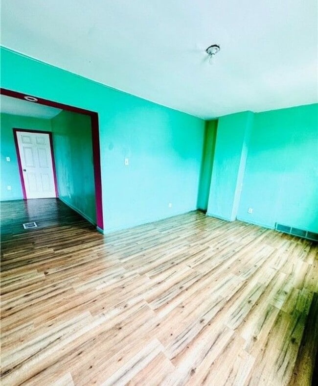 285 Winslow Ave in Buffalo, NY - Building Photo - Building Photo