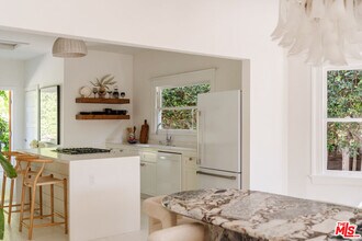 1163 Nelrose Ave in Los Angeles, CA - Building Photo - Building Photo