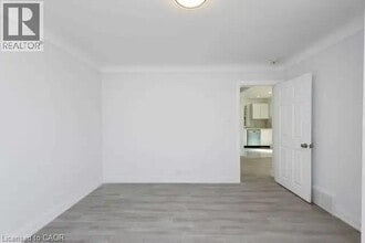850 Garth St in Hamilton, ON - Building Photo - Building Photo