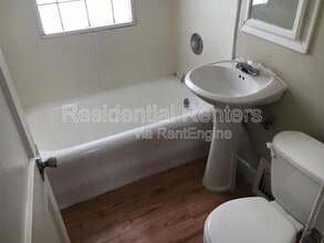 5560 N 40th St in Milwaukee, WI - Building Photo - Building Photo