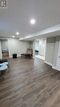 518 Annapolis Ave in Oshawa, ON - Building Photo - Building Photo