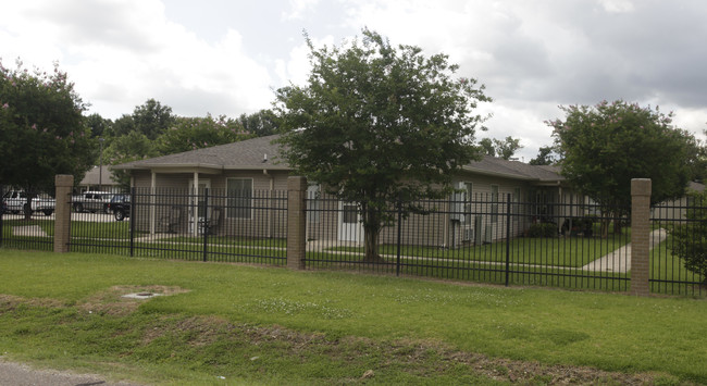 Westminister Scotlandville Apartments in Baton Rouge, LA - Building Photo - Building Photo