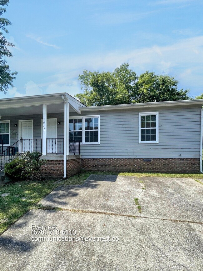 483 Ellenwood Dr in Nashville, TN - Foto de edificio - Building Photo