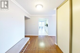 570 Proudfoot Ln in London, ON - Building Photo - Building Photo