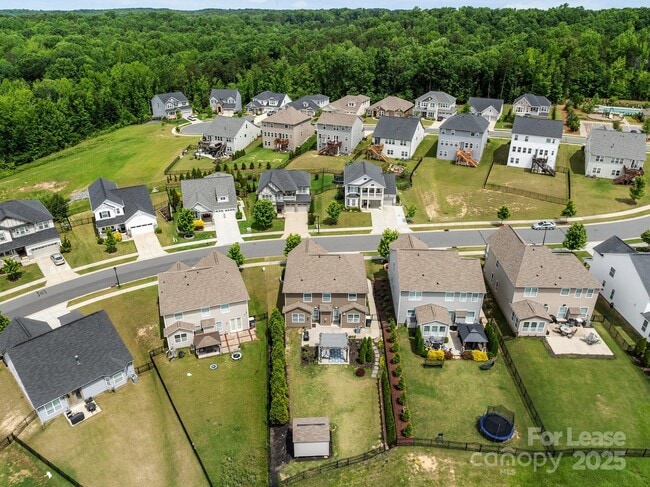 property at 2835 Berkhamstead Cir