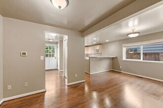 5150 46th Ave NE in Seattle, WA - Building Photo - Building Photo