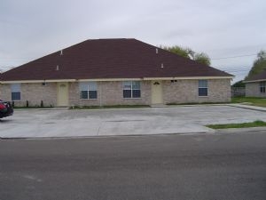 230 E 19th St in Weslaco, TX - Building Photo