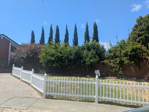 3898 Campbell Pl in Fremont, CA - Building Photo - Building Photo