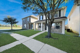 6446 Mountain Pines Ln in Katy, TX - Building Photo - Building Photo