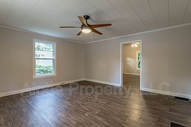 8 Wrigley St in Greenville, SC - Building Photo - Building Photo