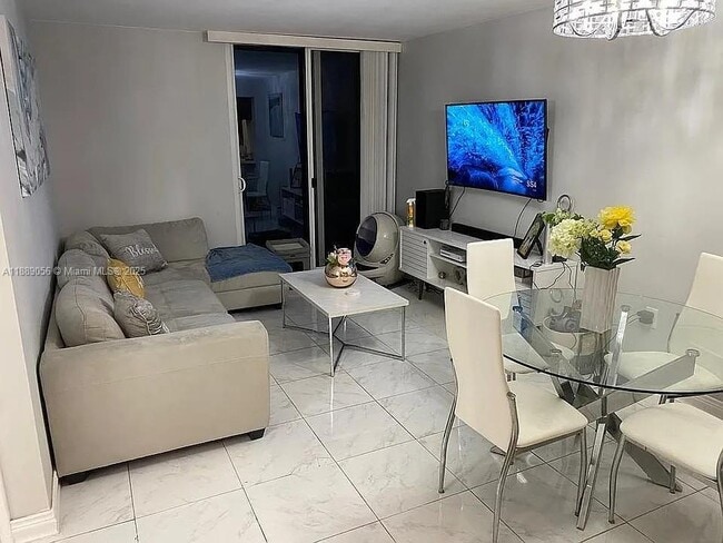 property at 800 N Miami Ave