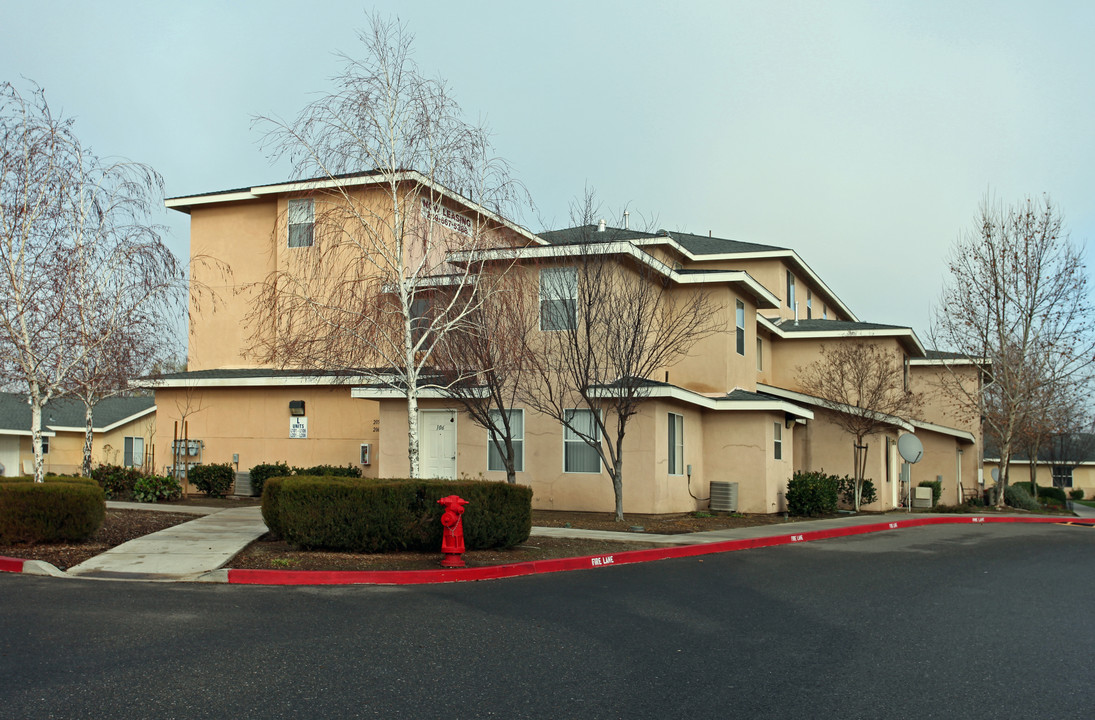 Cherry Tree Village in Turlock, CA - Building Photo