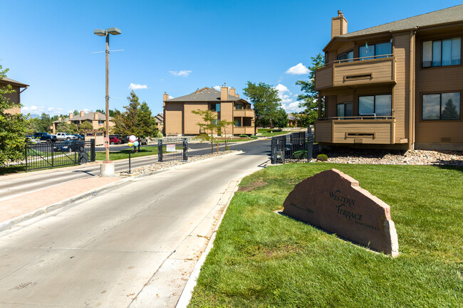 Western Terrace Apartments in Colorado Springs, CO - Building Photo - Building Photo