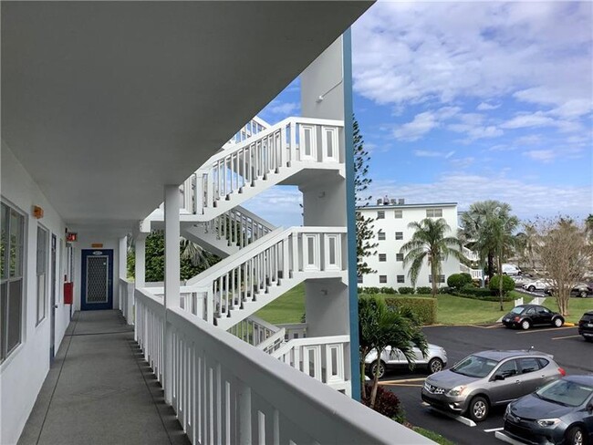 2078 Exeter in Boca Raton, FL - Building Photo - Building Photo