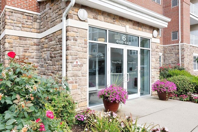 6116 Warren's Way in Wanaque, NJ - Building Photo - Building Photo