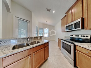 2340 Aberford Ct in St. Augustine, FL - Foto de edificio - Building Photo