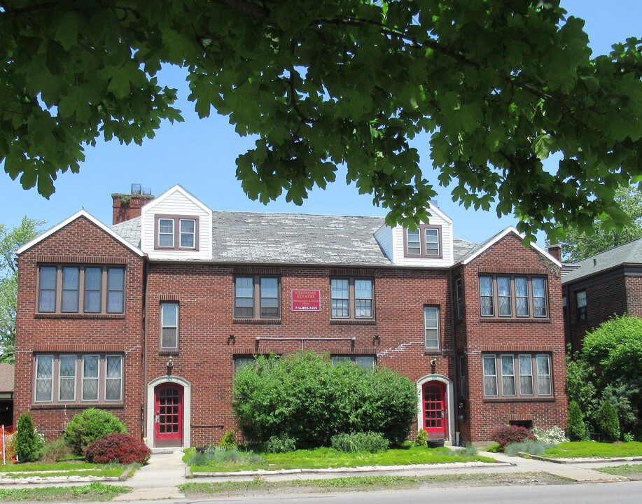 Kenmore Estates Apartments in Buffalo, NY - Building Photo