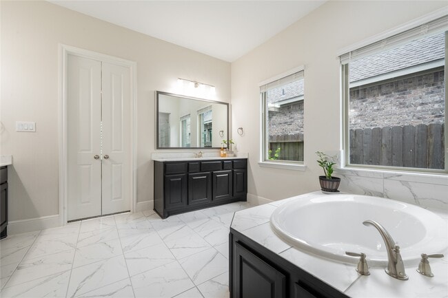 14827 Vista Chase Trl