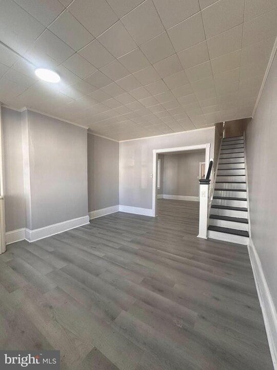 491 W Hanover St in Trenton, NJ - Building Photo