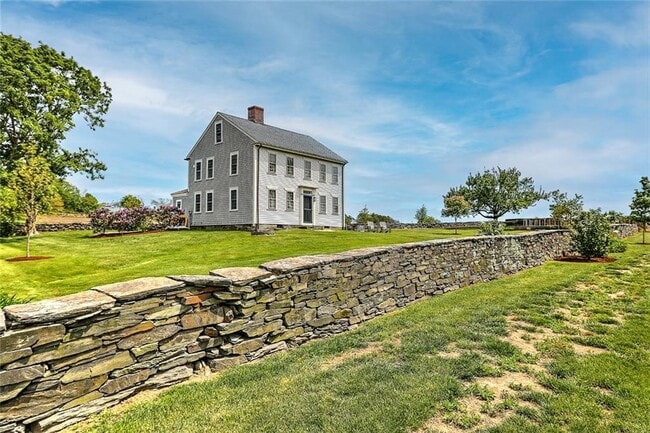 148 Fogland Rd in Tiverton, RI - Building Photo - Building Photo