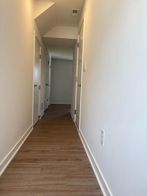 127 Dusky Willow Dr in Reynoldsburg, OH - Building Photo - Building Photo