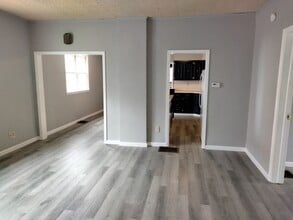 141 Grover St in Warrensburg, MO - Building Photo - Building Photo