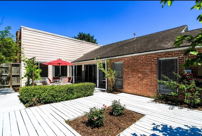 property at 11423 Wickersham Ln