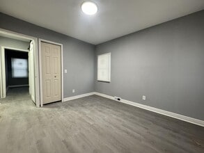 11400 Abington Ave in Detroit, MI - Building Photo - Building Photo