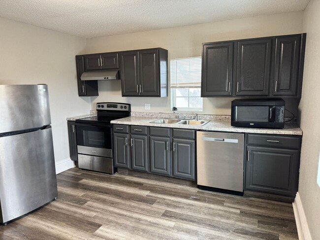 property at 1916 Faraon St