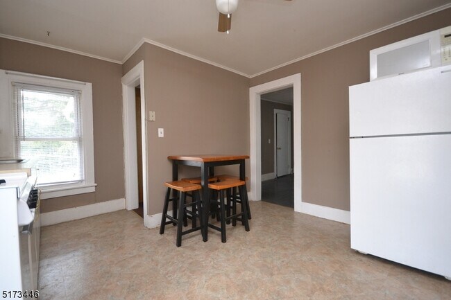 18 Washington St in Newton, NJ - Building Photo - Building Photo