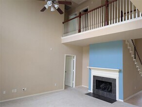 2823 Everhart Terrace Dr in Fresno, TX - Building Photo - Building Photo