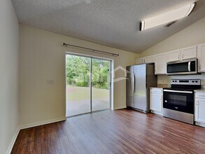 6346 Tabogi Trail in Wesley Chapel, FL - Building Photo - Building Photo