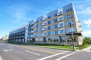 East National Flats in Milwaukee, WI - Building Photo