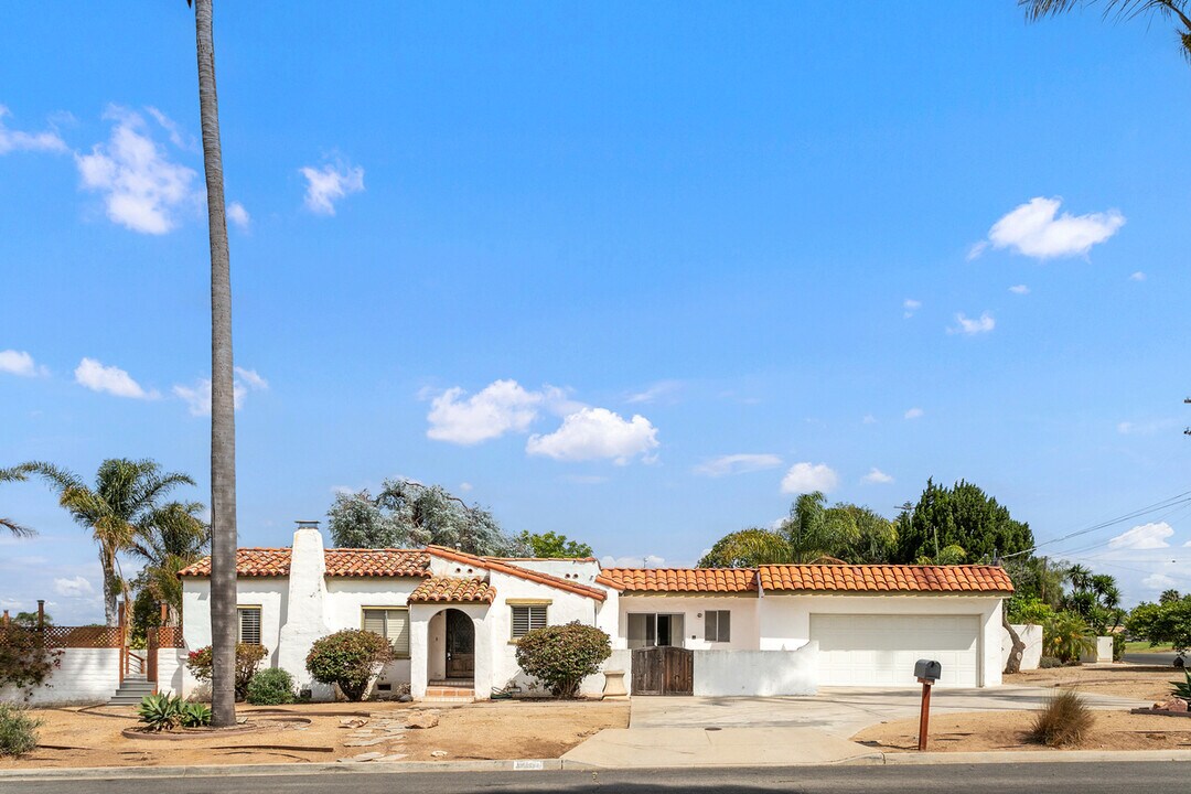 1730 California St in Oceanside, CA - Building Photo