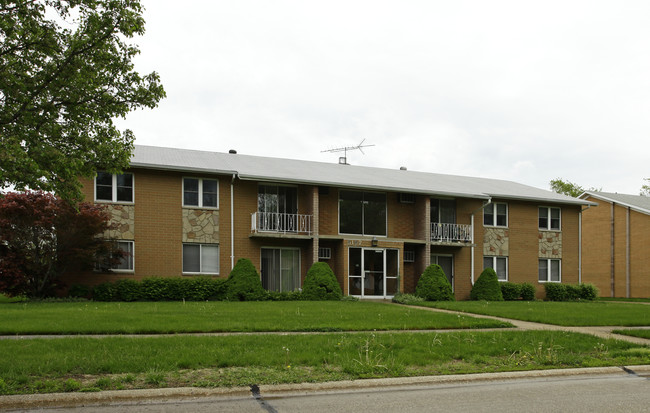 Tany Place Apartments in Willoughby, OH - Building Photo - Building Photo