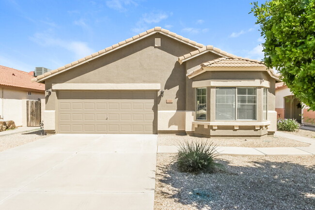 property at 1302 E Vernoa St