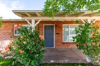2217 N 74th St in Scottsdale, AZ - Building Photo - Building Photo